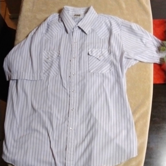 Ely Cattleman Other - Ely Cattleman Short sleeve shirt Size XL
